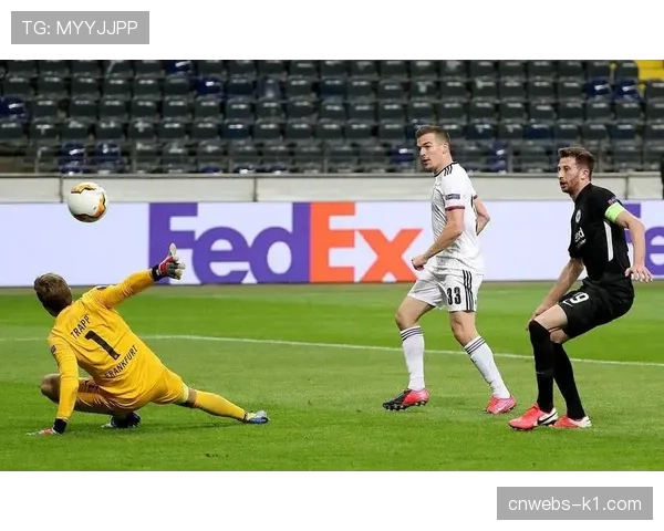 科隆客场挑战法兰克福，防守组织面临主场攻势考验