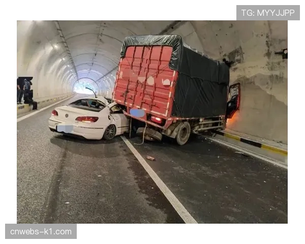 斯托尔赛车失控撞墙，Halo系统再次经受住摩纳哥隧道口高速撞击考验。